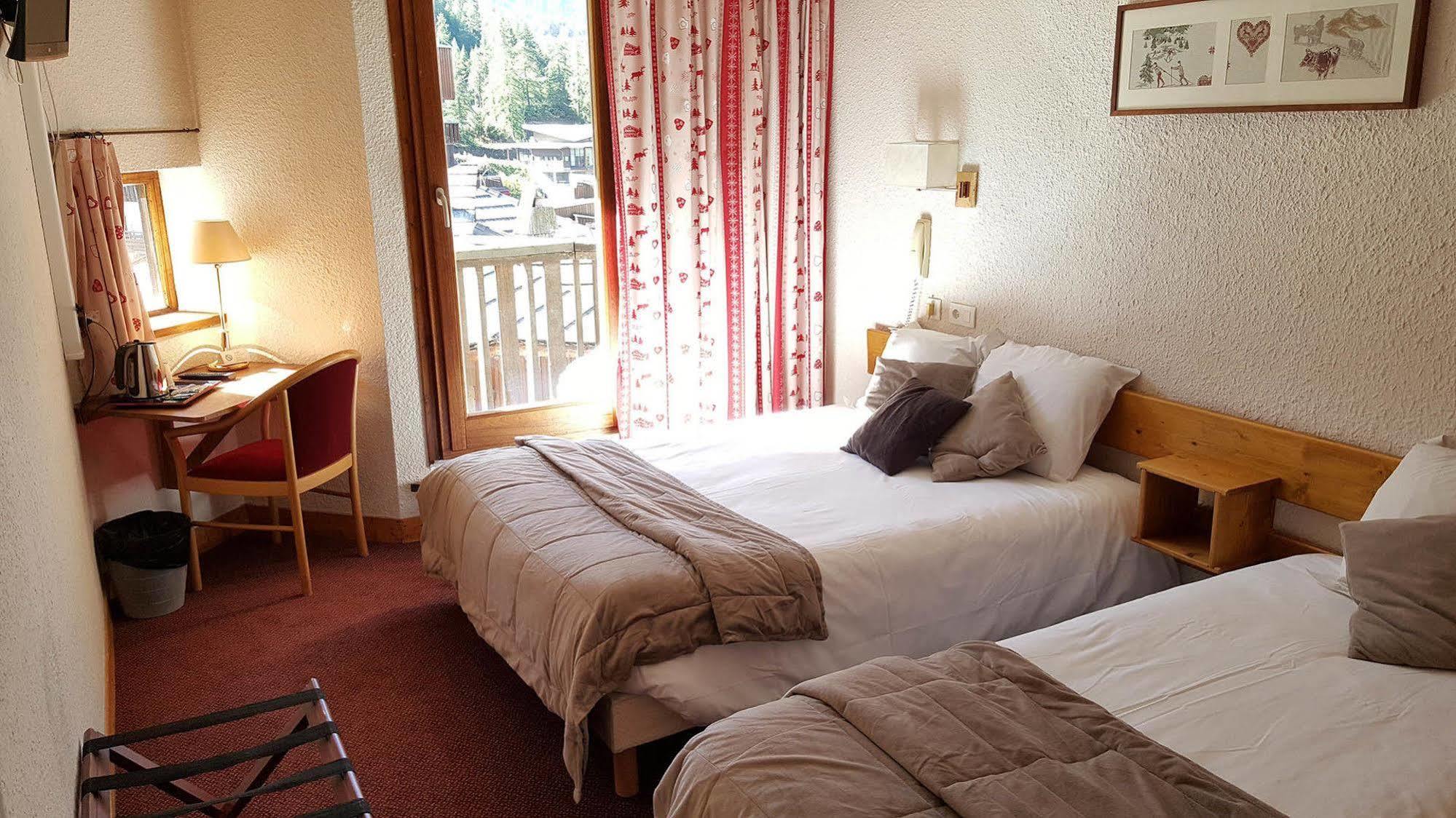 Hotel L'Escale Blanche Les Orres Bagian luar foto